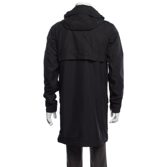 Canada Goose Parka - Picture 3 of 3